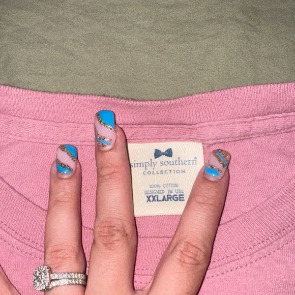 Simply Southern Pink Tee with Logo - Picture 2 of 4